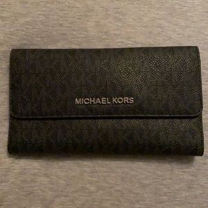 Michael Kors leather Wallet